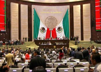 PRI alerta que Morena planea recorte al presupuesto 2026