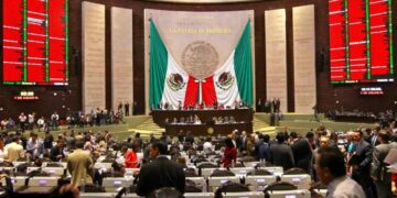 PRI alerta que Morena planea recorte al presupuesto 2026