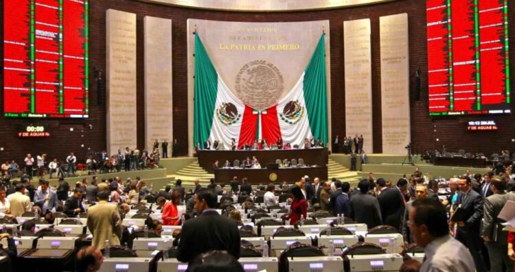 PRI alerta que Morena planea recorte al presupuesto 2026