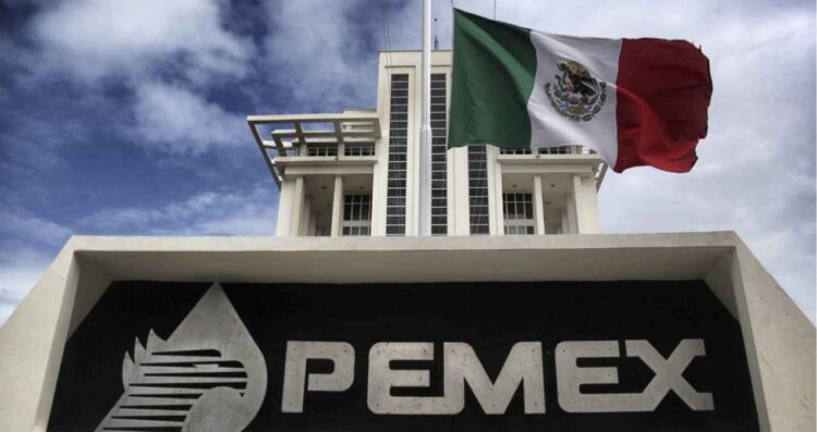 Pemex reduce su deuda externa con pago anticipado de tres emisiones