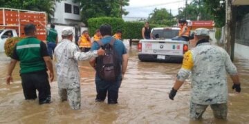 Plan Marina auxilia a miles de familias afectadas por inundaciones.