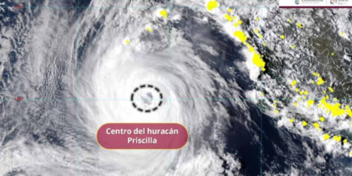 Priscilla Huracán categoría 2