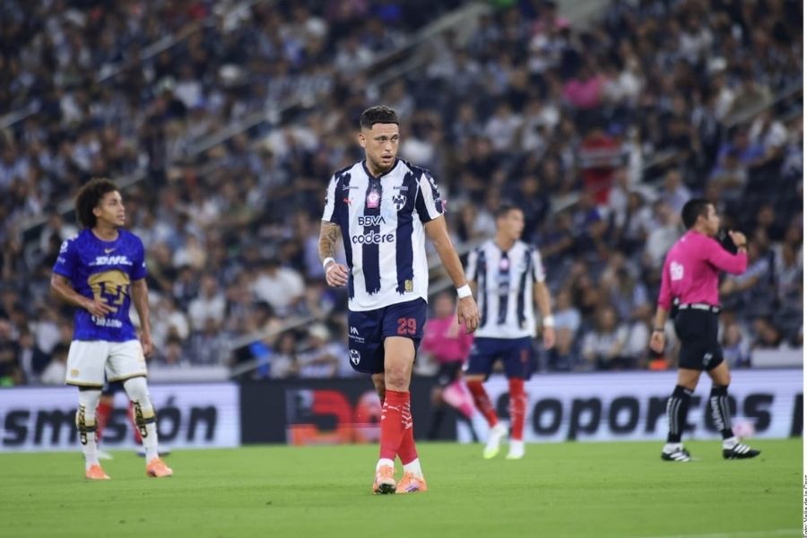Rayados alineación vs Pumas