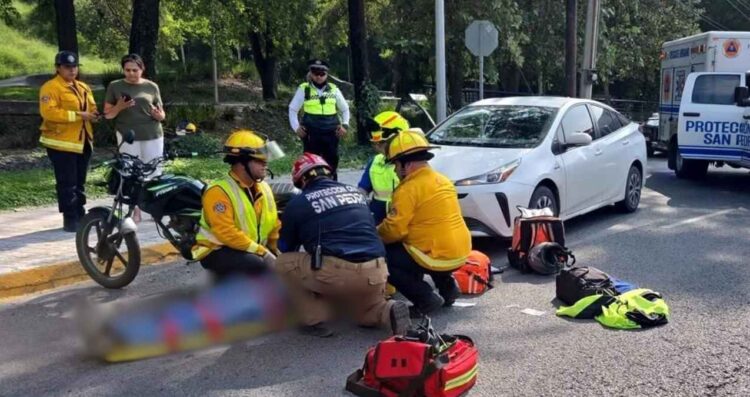 Repartidor queda herido tras ser embestido por vehículo en San Pedro, NL