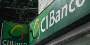 Revocan licencia y liquidan CIBanco tras señalamientos por lavado de dinero