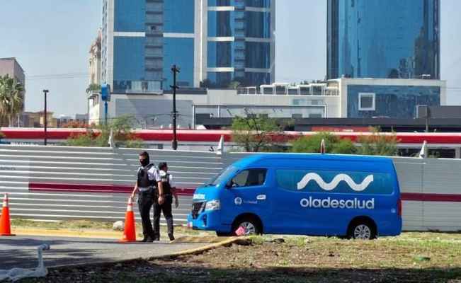 Roban camioneta del TecSalud en San Pedro, Nuevo León; detienen al presunto implicado