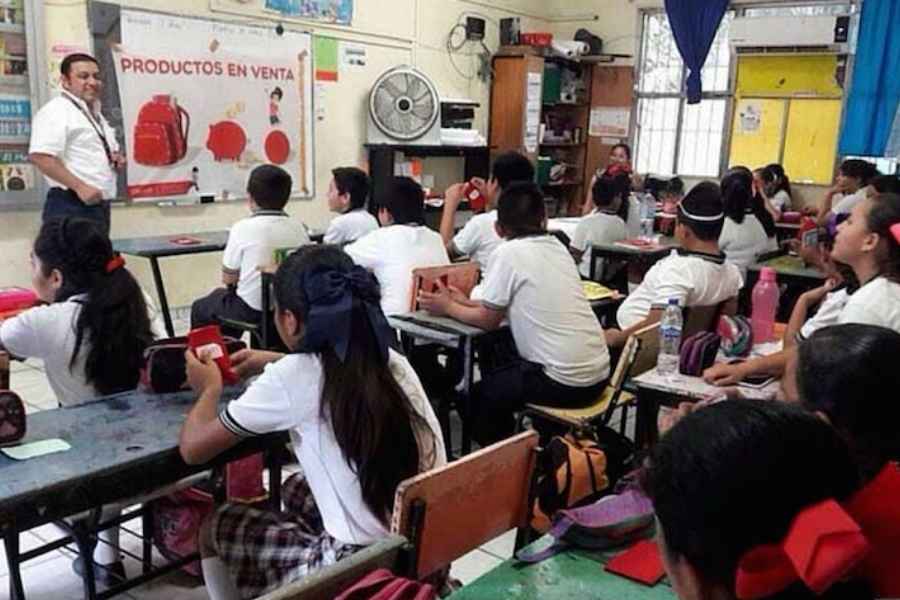 SEP solicita a docentes reconocer a niños y adolescentes trans en escuelas de México