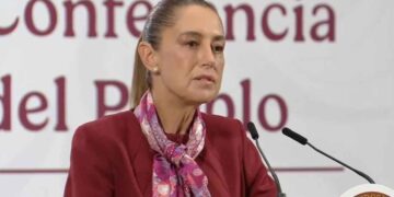 “Son comentócratas de consigna”: Claudia Sheinbaum acusa a exmagistrados de mentir sobre reforma a la Ley de Amparo