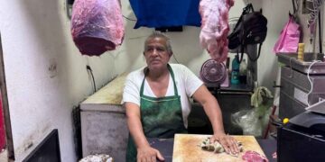 Suben precios de carne y verduras en el mercado de Tampico.