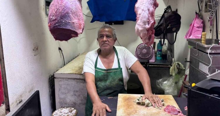 Suben precios de carne y verduras en el mercado de Tampico.