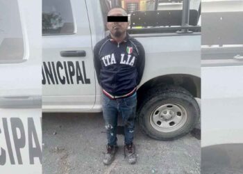 Sujeto es detenido tras presuntamente lanzar a su pareja del segundo piso de una vivienda en Pesquería, Nuevo León