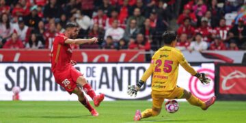Toluca y Pachuca empatan 2-2