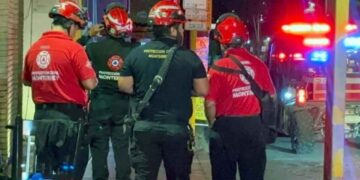 Trabajador queda herido al caerle agua hirviendo en un restaurante del Centro de Monterrey