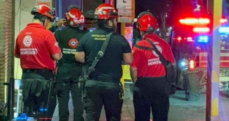 Trabajador queda herido al caerle agua hirviendo en un restaurante del Centro de Monterrey