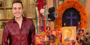 Ventaneando recuerda a Daniel Bisogno en su altar de Día de Muertos