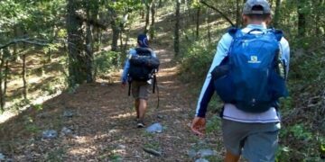 acceso al río en parque los troncones