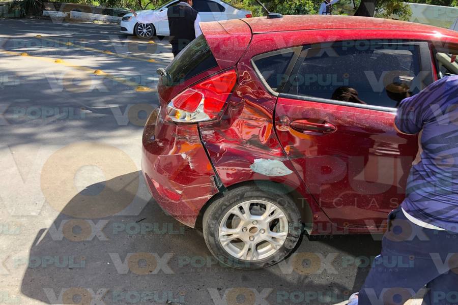 accidente vial con microbús en ciudad victoria