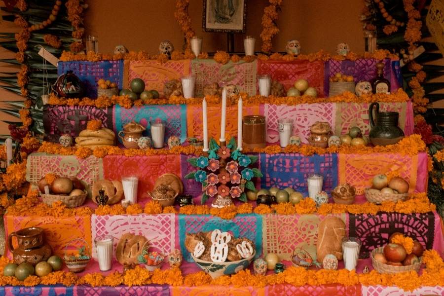 altar de muertos veladoras significado