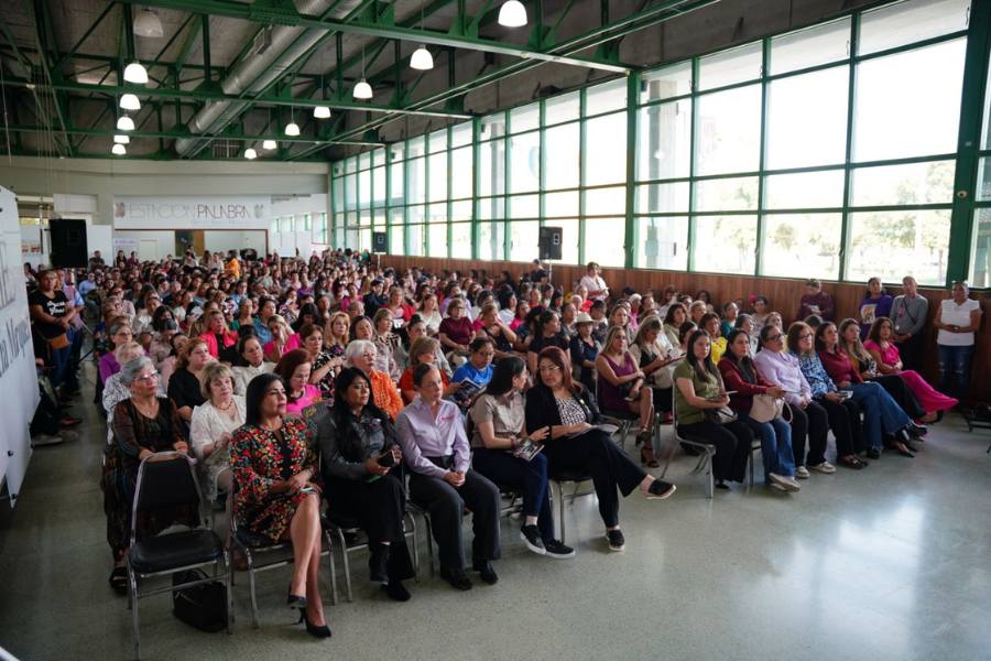 asambleas de mujeres en nuevo laredo