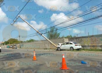 choque contra poste cfe en tampico
