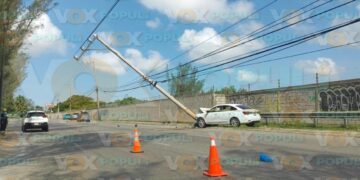 choque contra poste cfe en tampico