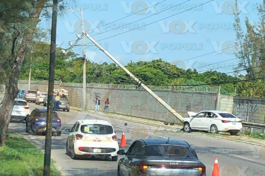 choque contra poste cfe en tampico