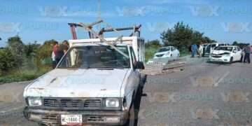 choque entre auto y camioneta en Altamira