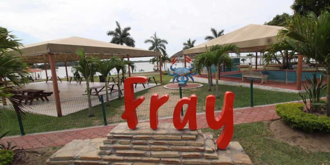 cocodrilos en parque fray andrés