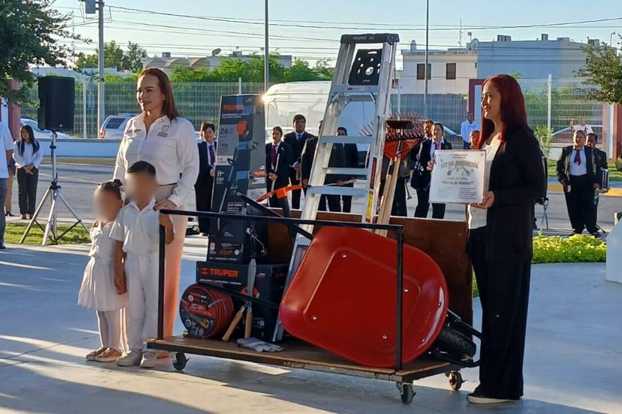 entrega de kits de jardinería en nuevo laredo