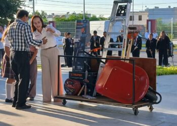 entrega de kits de jardinería en nuevo laredo