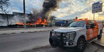 fuerte incendio en San Nicolás