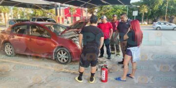 incendio de automóvil en ciudad victoria