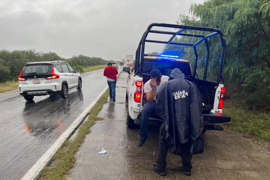 volcadura de camión en río pilón