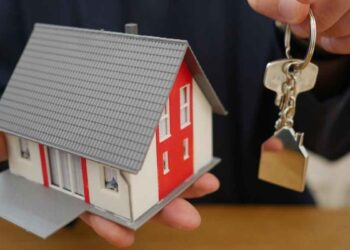 ¿Cómo acceder a casas en remate a bajo costo con Infonavit?