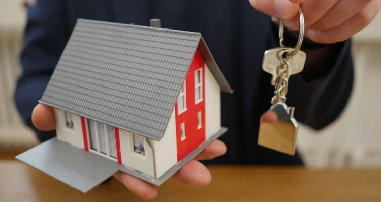 ¿Cómo acceder a casas en remate a bajo costo con Infonavit?