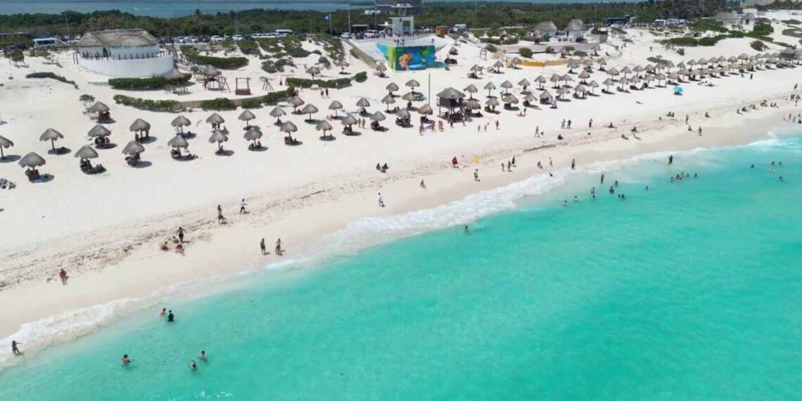 ¿Qué cambios traerá la nueva reforma para quienes visitan las playas y áreas naturales de México