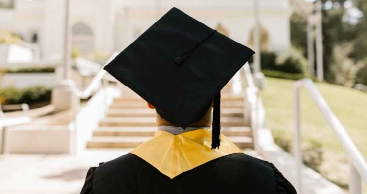 ¿Qué carrera estudiar para asegurar tu futuro laboral en México