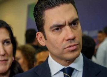 AMLO reaparece en medio de la crisis que enfrenta el Gobierno de Sheinbaum, señala Jorge Romero