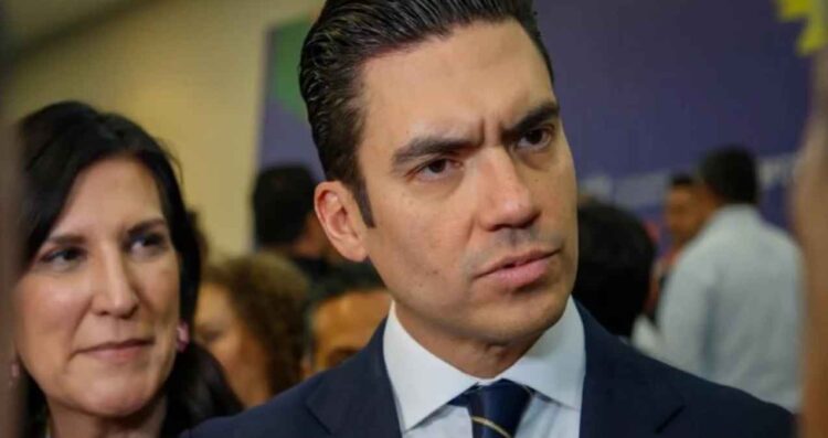 AMLO reaparece en medio de la crisis que enfrenta el Gobierno de Sheinbaum, señala Jorge Romero