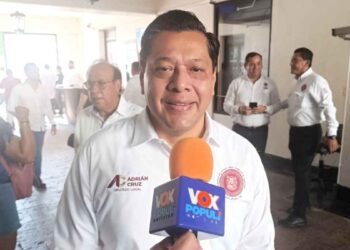 Adrián Cruz, diputado local, busca apoyo laboral para padres de niños con autismo en Tamaulipas