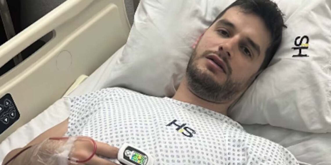 Adrián Marcelo genera preocupación tras publicar foto desde hospital