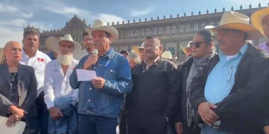 Agricultores y transportistas anuncian paro nacional el 24 de noviembre con bloqueo de carreteras y toma de aduanas