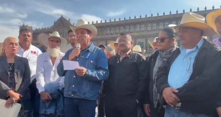 Agricultores y transportistas anuncian paro nacional el 24 de noviembre con bloqueo de carreteras y toma de aduanas