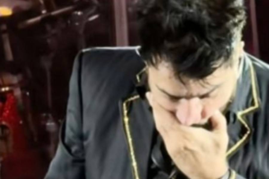 Alejandro Fernández vive un momento bochornoso en Querétaro 2