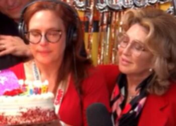 Angélica Vale celebra sus 50 años en compañía de su mamá y sus hijos tras anunciar su divorcio 