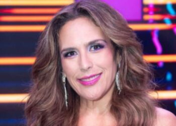 Angélica Vale llora al explicar por qué no habló antes de su divorcio