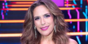 Angélica Vale llora al explicar por qué no habló antes de su divorcio