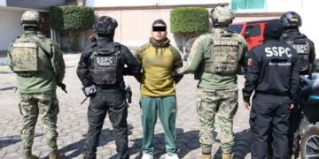 Aprehendieron a 15 integrantes de célula criminal durante cateos simultáneos en diferentes estados