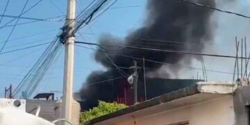 Arde bodega en Ecatepec y provoca intensa movilización de cuerpos de emergencia
