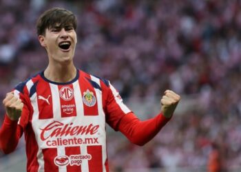 Armando González goleador Chivas
